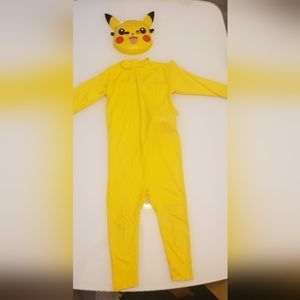 Boy's classic Pikachu Halloween costume, great condition, worn once by 6yrs old